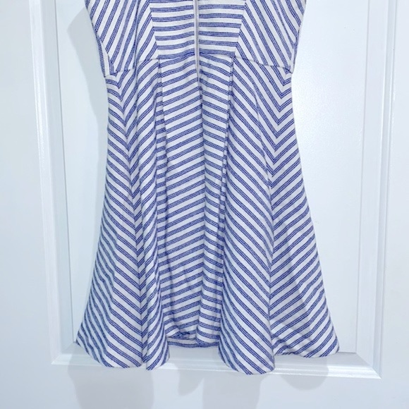 BCBGeneration blue & white striped halter dress size 2 - Picture 7 of 11